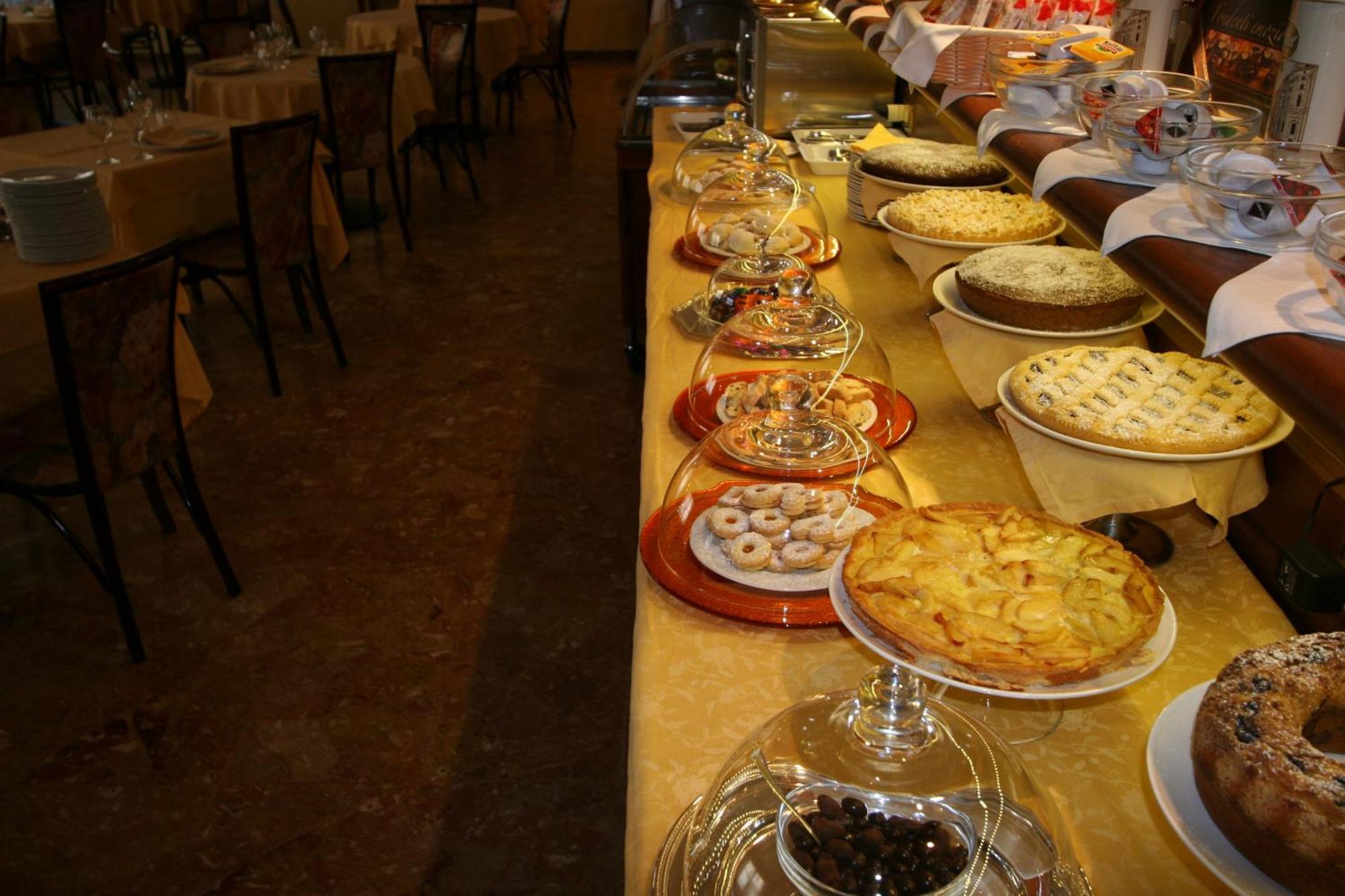 Nuovo Albergo Chieti Esterno foto