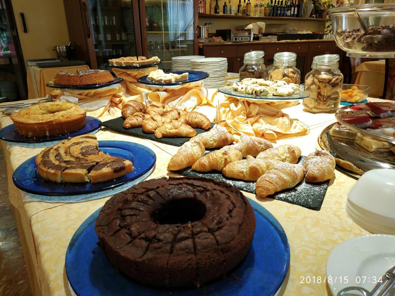 Nuovo Albergo Chieti Esterno foto
